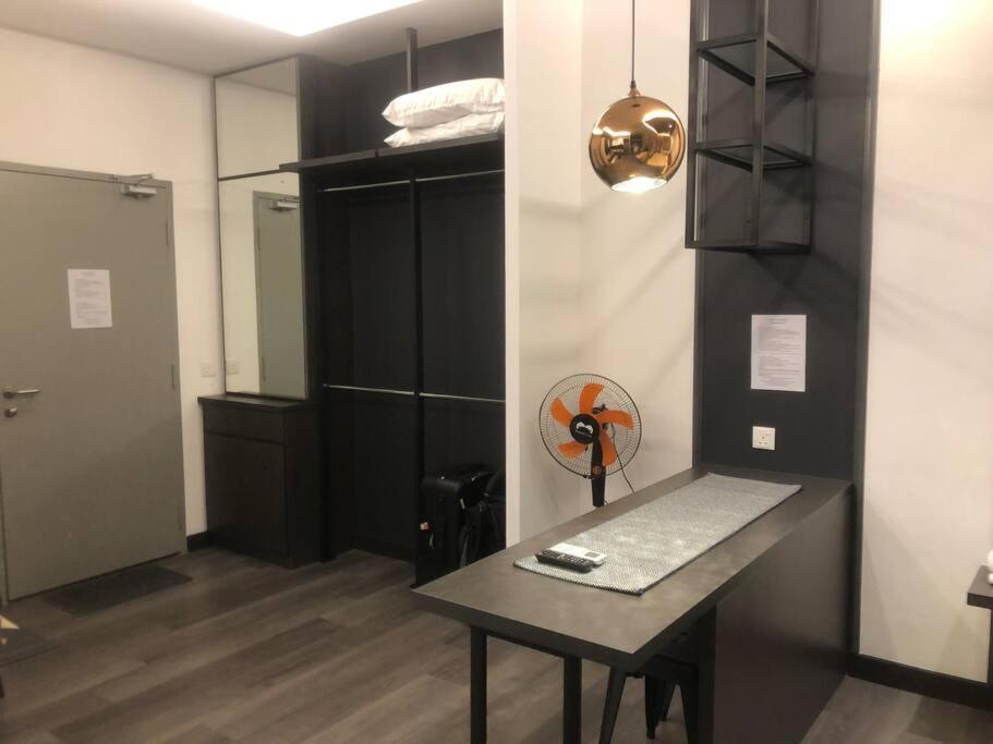 Mishal'S Homestay-Vista Bangi Studio Service Apartment Kajang Exterior foto
